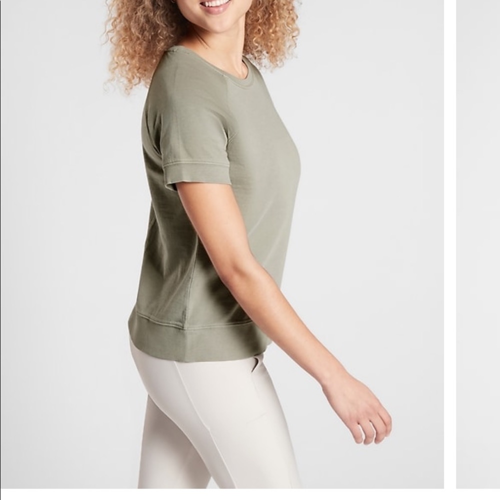 HIGHLY LOVED Athleta “Sundown Sweatshirt Tee” 🧡☀️